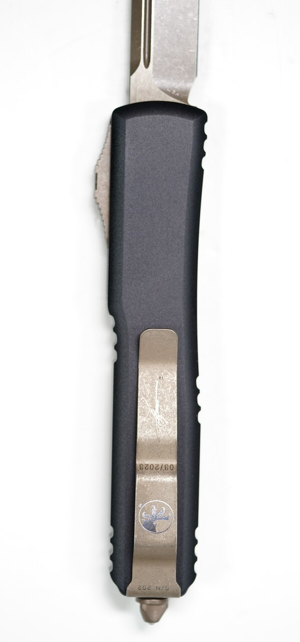 Microtech 121-13DMS Ultratech S/E Deadman's Hand Bronze Apoc - Image 4