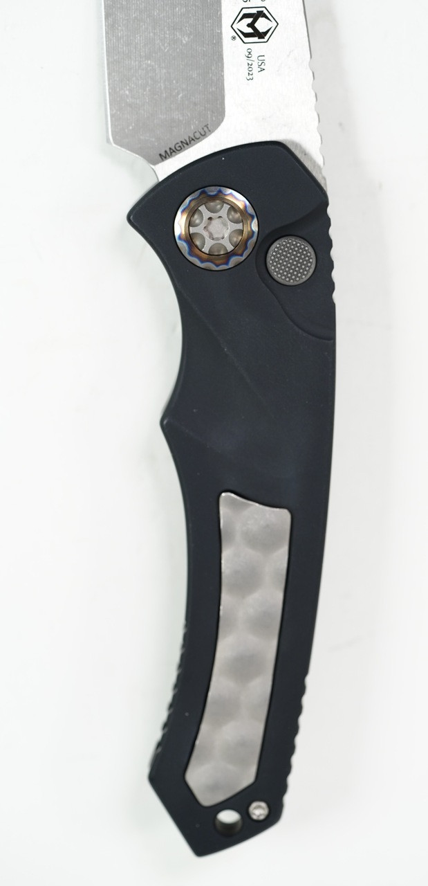 Heretic H048-5A Pariah Battleworn Elmax Blade, Black Handle - Image 3
