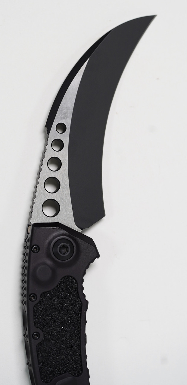 Microtech 266-1T Hawk Karambit Black Blade, Black Handle - Image 2