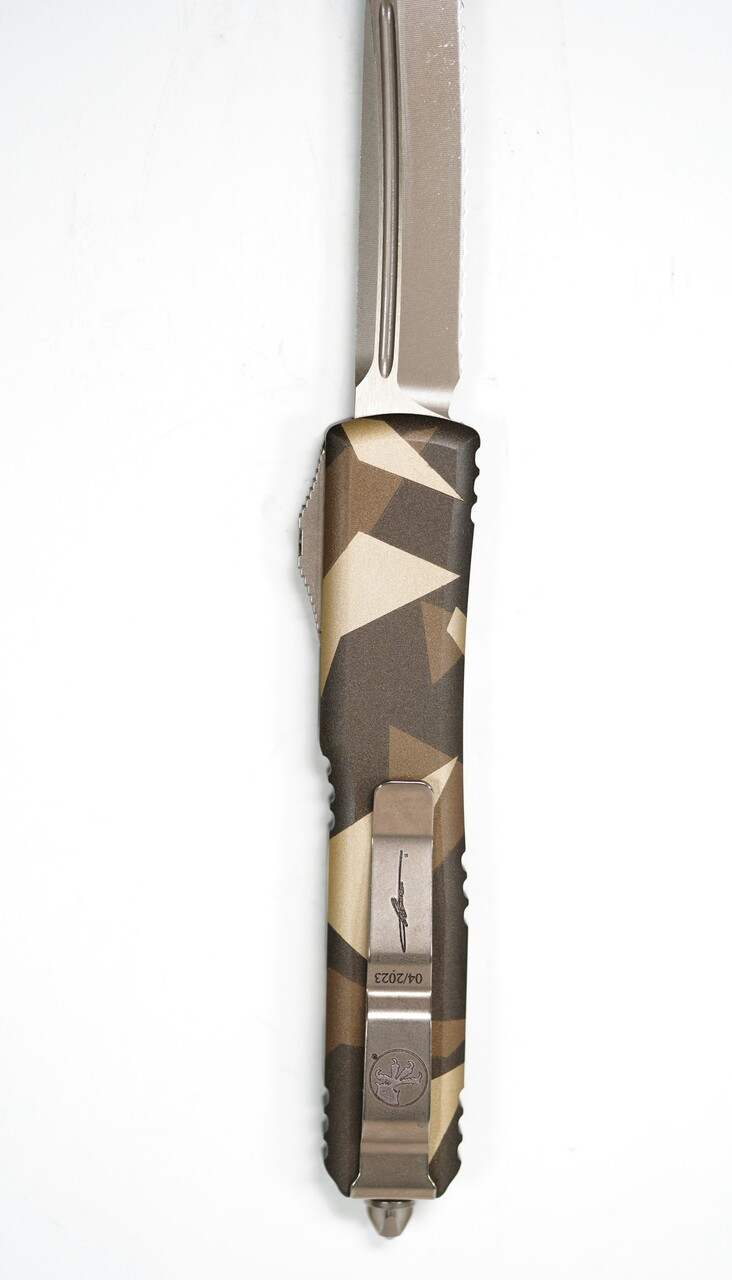 Microtech 123-15LPGETACS Ultratech Tanto Tan Geo Camo Front Serrations - Image 6