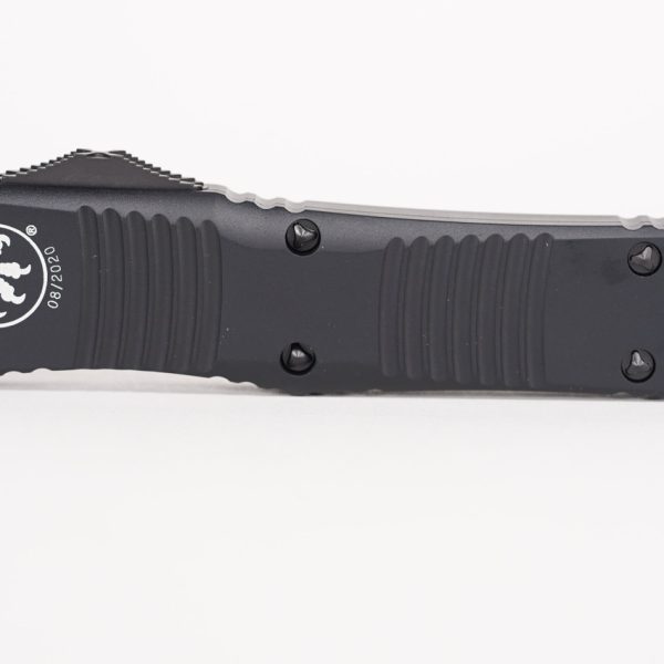 Microtech 144-1T Combat Troodon Black Tanto, Black Handles