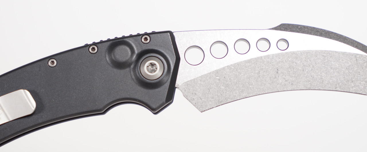 Microtech 166S-10 Hawk Stonewashed Karambit - Image 7