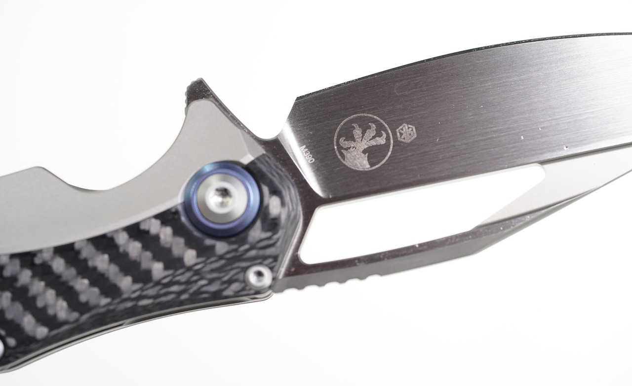 Microtech 165C-4CFTI Matrix Hand Rubbed Satin w/Carbon Fiber - Image 7
