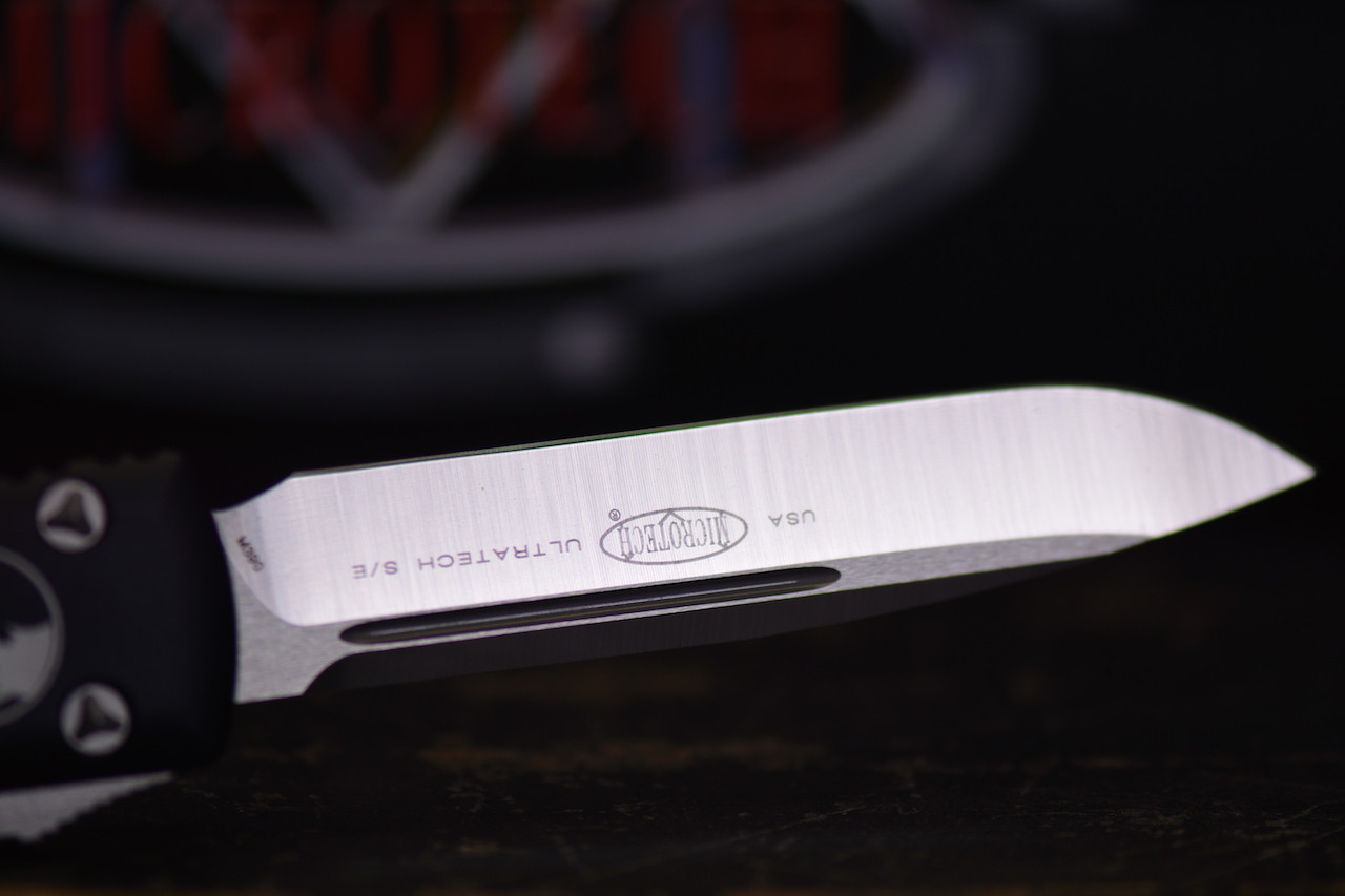 Microtech 121-4 Ultratech Satin, Black Aluminum Handles - Image 4