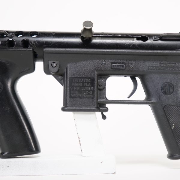KG 9 9MM Machine Gun