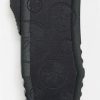 Microtech 1701M-16MS1 Hera Mini Vegas Forge Damascus - Image 7