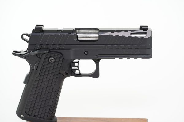 Live Free Armory Apollo 11 Compact