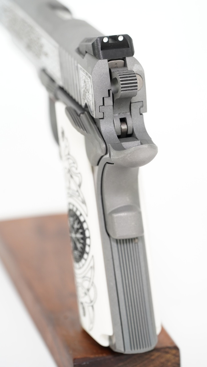 Colt Delta Elite Thor 10mm Silver Engraved - Image 4
