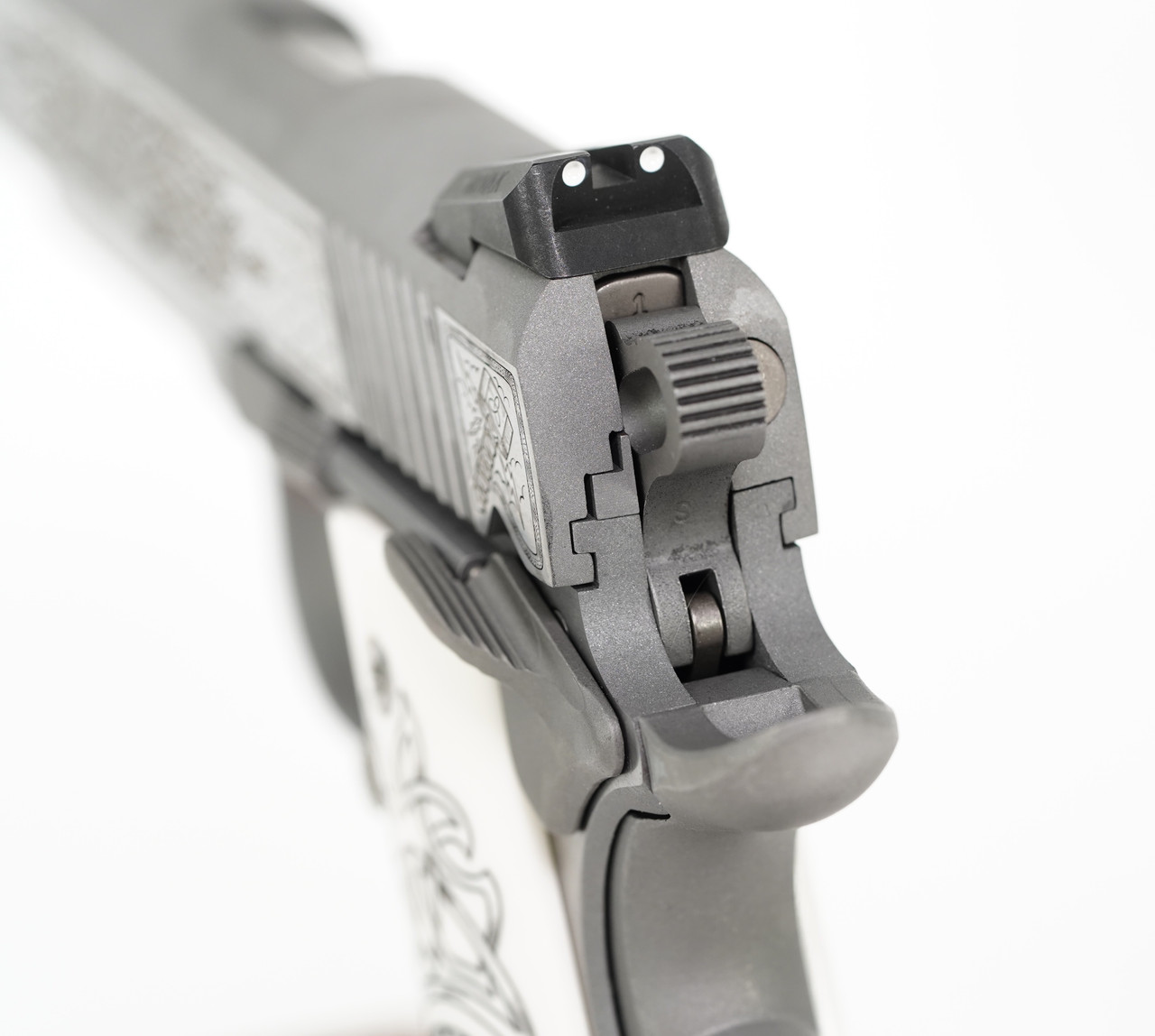 Colt Delta Elite Thor 10mm Silver Engraved - Image 5