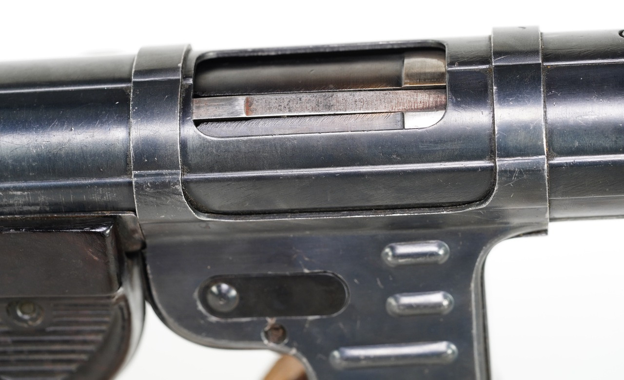 German MP-40 C&R with 1 magazine - Image 24