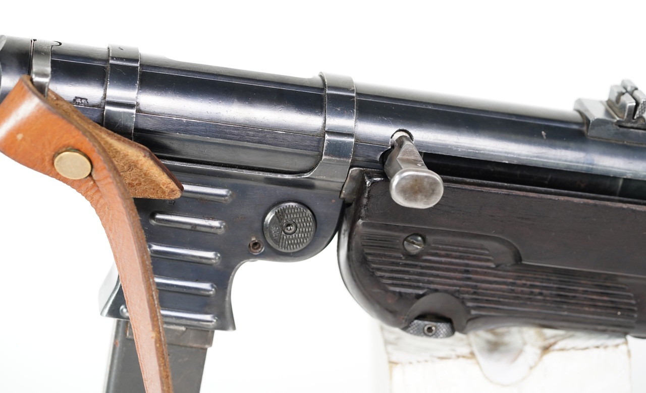 German MP-40 C&R with 1 magazine - Image 16