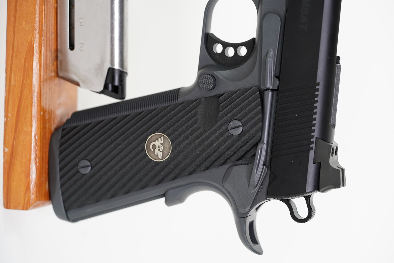 Wilson Combat CQB Elite 45 acp BLK / Gry - Image 11