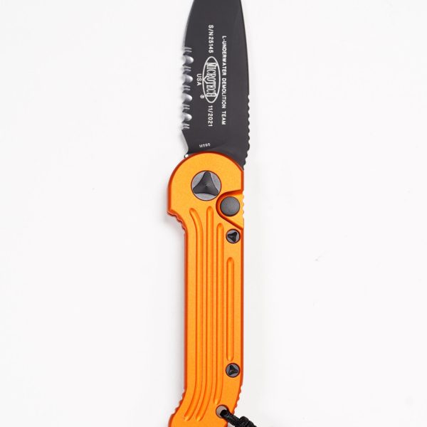 Microtech 135-2OR LUDT Black, Orange Aluminum Handles