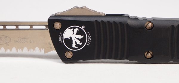 Microtech 143-14 Combat Troodon Single Edge Serrated Bronzed