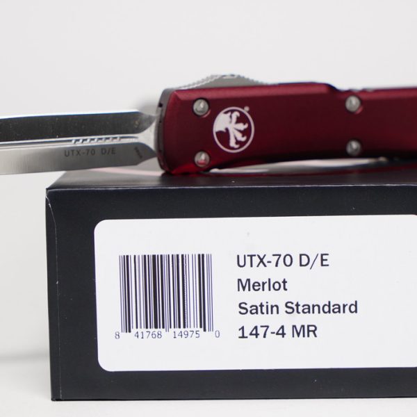 Microtech 147-4MR UTX-70 Satin D/E, MERLOT Handles