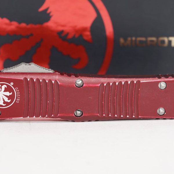 Microtech 144-10DMR Combat Troodon, Distressed Merlot Handle