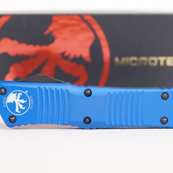 Microtech 142-1BL Combat Troodon Black, Blue Handles