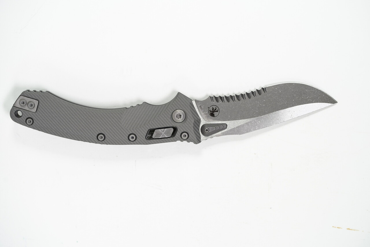 Microtech 137RL-11APFLNC Amphibian S/E - Image 2