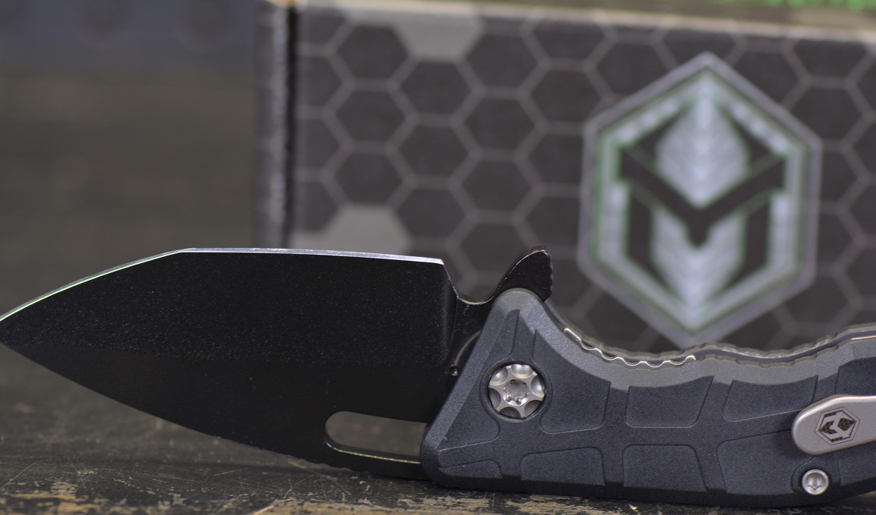 Heretic Martyr Manual Knife Black Aluminum 3" Black - Image 4